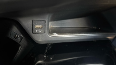 Toyota C-HR 1.8 Hybrid Design 5dr CVT Hybrid Hatchback